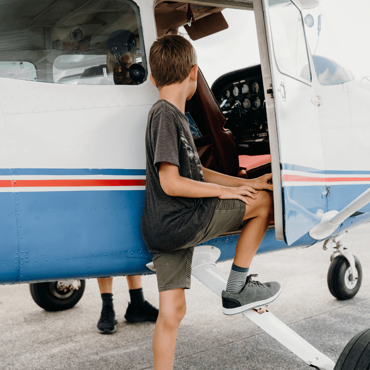 childrens merino wool socks green and oatmeal striped aus