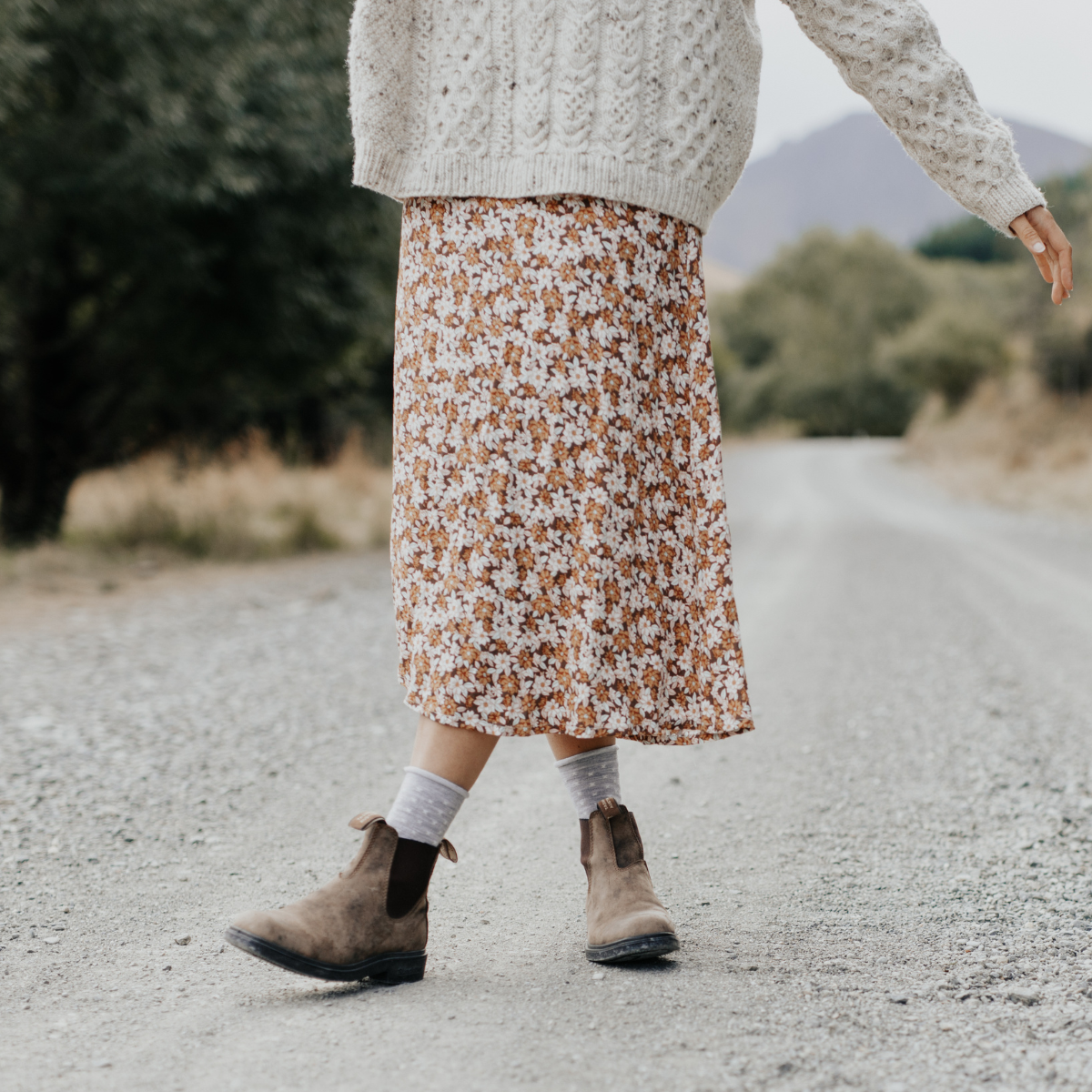 Merino wool comfort socks with roll top crew grey with white crosses for women aus